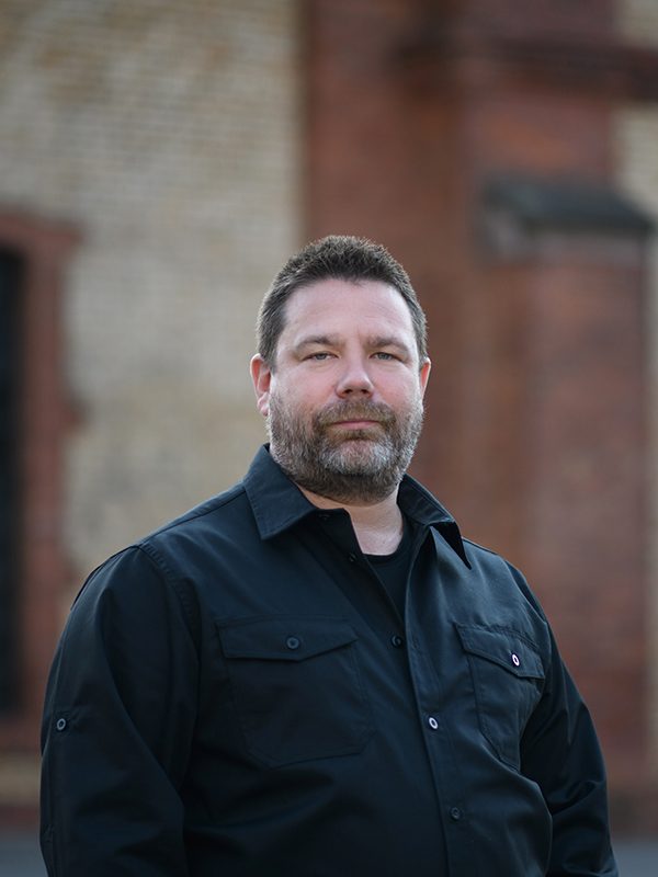 Regi_Portrait_Manuel-Willeke