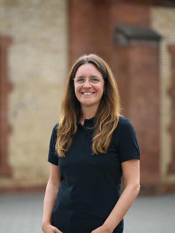 Regi_Portrait_Sarah-Blaes